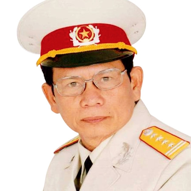 Đại tá, thầy thuốc ưu tú Phạm Hòa Lan